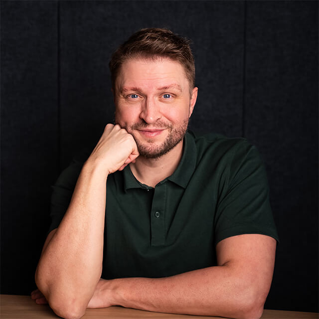 Mattis at a desk in a CTO cap